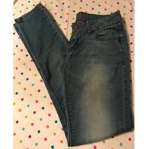Delia’s Olivia jegging Jeans